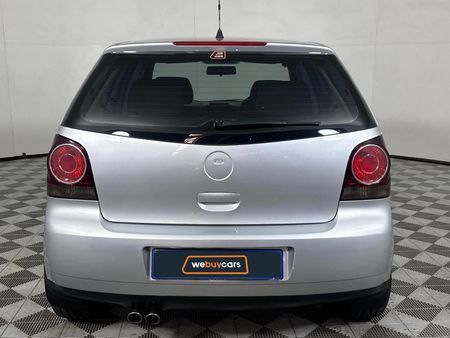 2018-Volkswagen-Polo-Vivo-GP-14-Trendline-5-dr_4