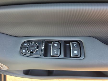 2026-GWM-Ora-5-15T-Ultra-Luxury-DCT-Auto_6