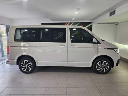 2022-Volkswagen-Kombi-T61-20-BiTDI-Trendline-Plus-Auto-4Motion-146kW_2