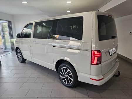 2022-Volkswagen-Kombi-T61-20-BiTDI-Trendline-Plus-Auto-4Motion-146kW_5