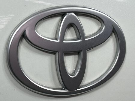 2023-Toyota-Vitz-10-XR-AMT_12