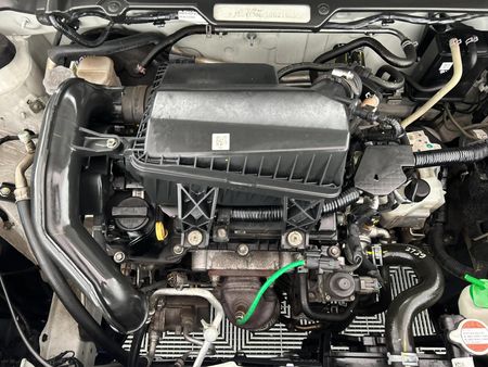 2023-Toyota-Vitz-10-XR-AMT_14