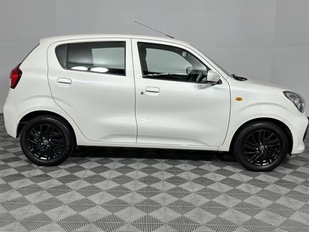 2023-Toyota-Vitz-10-XR-AMT_3