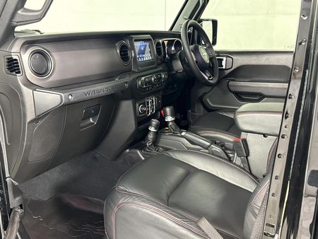 2024-Jeep-Wrangler_9