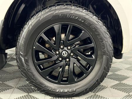 2020-Nissan-Navara-23D-Stealth-4x4-Auto-Double-Cab_16