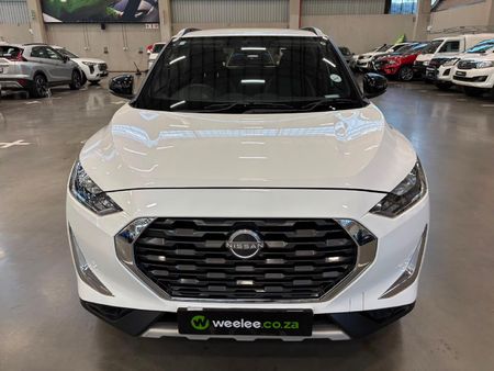2024-Nissan-Magnite-10-Visia_7