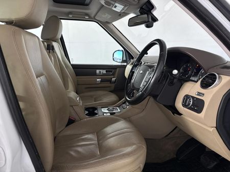 2016-Land-Rover-Discovery-4-30-TD-SD-V6-SE_10