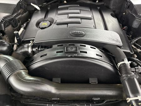 2016-Land-Rover-Discovery-4-30-TD-SD-V6-SE_13