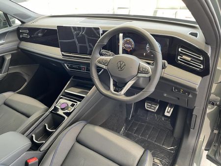 2026-Volkswagen-Tiguan-14TSI-R-Line_2