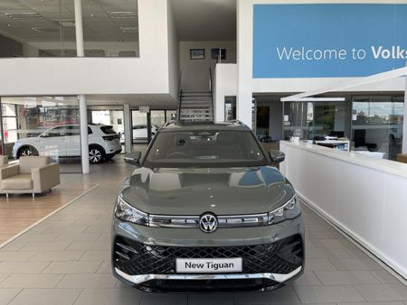 2026-Volkswagen-Tiguan-14TSI-R-Line_4