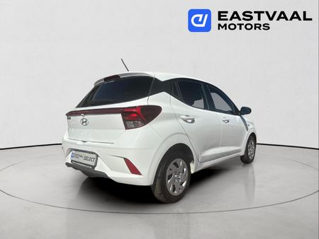 2024-Hyundai-Grand-i10-10-Motion_6
