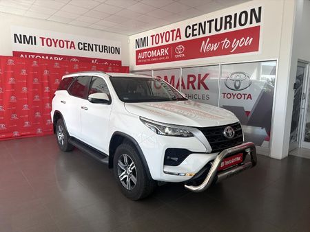 2023-Toyota-Fortuner-24-GD-6-Raised-Body-Auto_0