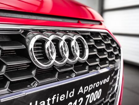 2024-Audi-A3-14-TFSI-S-Line-Auto-35-TFSI_3