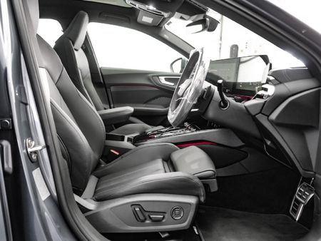 2025-Audi-A5-TFSI-Quattro-S-Line-200kW_11