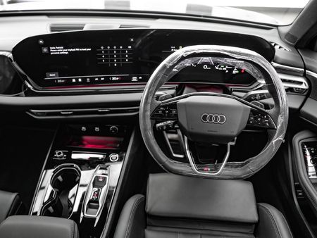 2025-Audi-A5-TFSI-Quattro-S-Line-200kW_17
