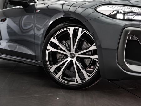 2025-Audi-A5-TFSI-Quattro-S-Line-200kW_1