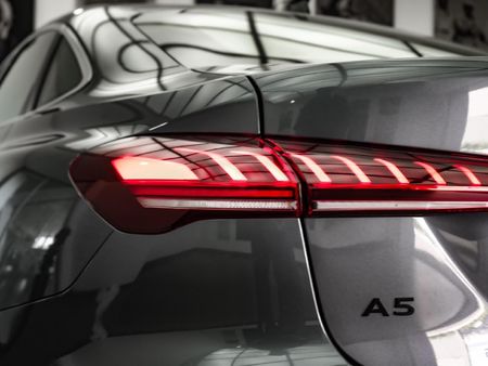 2025-Audi-A5-TFSI-Quattro-S-Line-200kW_22