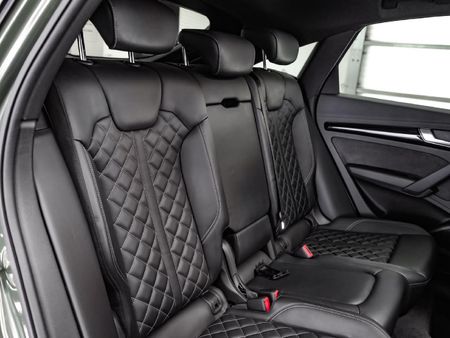 2024-Audi-Q5-Sportback-quattro-S-Line-Auto-40-TDI_21