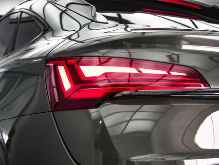 2024-Audi-Q5-Sportback-quattro-S-Line-Auto-40-TDI_27