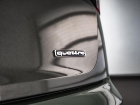 2024-Audi-Q5-Sportback-quattro-S-Line-Auto-40-TDI_29
