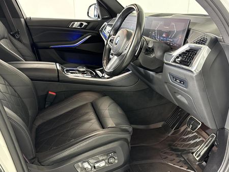 2023-BMW-X5-xDrive30d-M-Sport_10