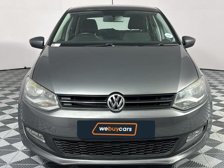 2011-Volkswagen-Polo-14-Comfortline-5-dr_1