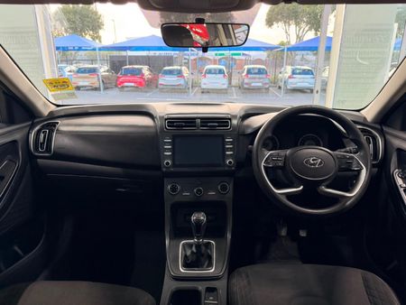 2023-Hyundai-Creta-15-Premium_7