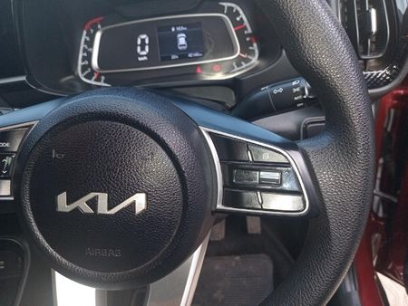 2023-Kia-Sonet-15-LX_9