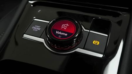 2026-Volkswagen-Tiguan-14TSI-R-Line_17