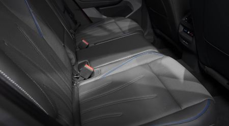 2026-Volkswagen-Tiguan-14TSI-R-Line_3