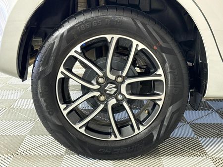 2023-Suzuki-Swift-12-GLX-Auto_17
