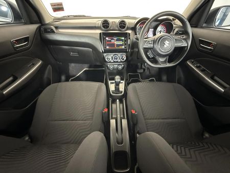 2023-Suzuki-Swift-12-GLX-Auto_6