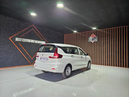 2026-Suzuki-Ertiga-15-GA_23