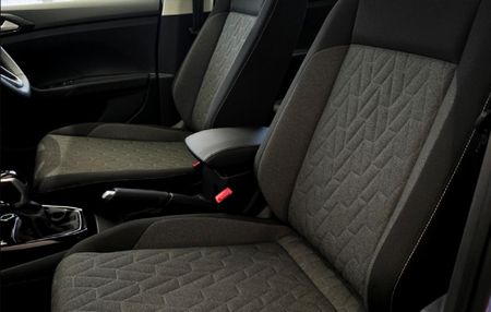 2026-Volkswagen-T-Cross-10-TSI-Life-Auto_7