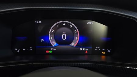 2026-Volkswagen-T-Cross-10-TSI-Life-Auto_8