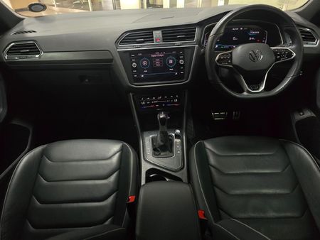 2022-Volkswagen-Tiguan-14-TSI-R-Line-DSG-Auto-110kW_9