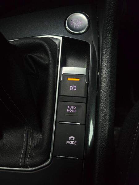 2022-Volkswagen-Tiguan-14-TSI-R-Line-DSG-Auto-110kW_11