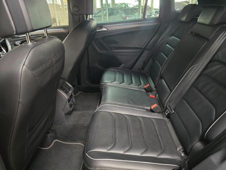 2022-Volkswagen-Tiguan-14-TSI-R-Line-DSG-Auto-110kW_7