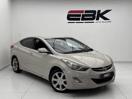 2012-Hyundai-Elantra-18-GLS-Executive_0
