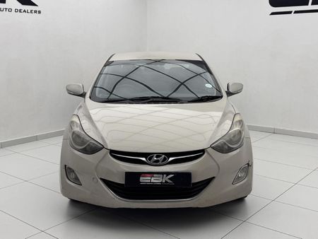 2012-Hyundai-Elantra-18-GLS-Executive_1