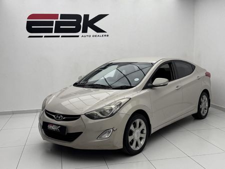 2012-Hyundai-Elantra-18-GLS-Executive_2