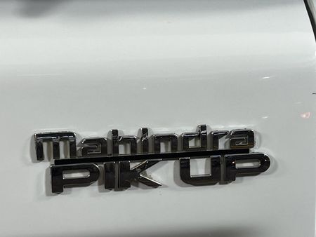 2024-Mahindra-Pik-Up-22-mHawk-S6-4x4-Double-Cab_12