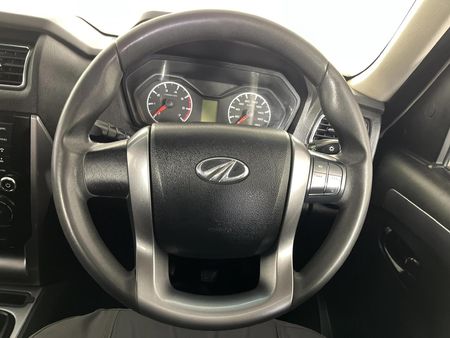 2024-Mahindra-Pik-Up-22-mHawk-S6-4x4-Double-Cab_13