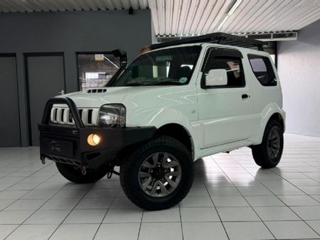 2015-Suzuki-Jimny-13_13