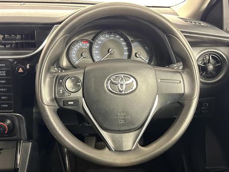2022-Toyota-Corolla-Quest-18-Plus_12