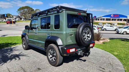 2025-Suzuki-Jimny-15-GLX-AllGrip-5-Door-Auto_4