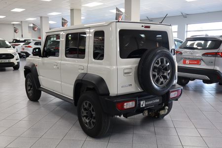2025-Suzuki-Jimny-15-GLX-Auto_6