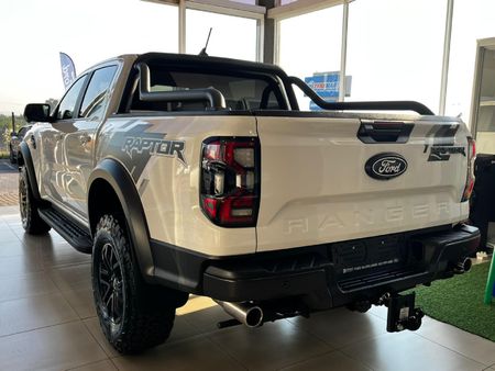 2026-Ford-Ranger-30-V6-Raptor-Auto-4x4-Double-Cab_19