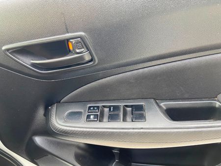 2021-Suzuki-Swift-12-GA_10