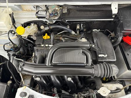 2022-Renault-Kwid-10-Dynamique-Auto_12